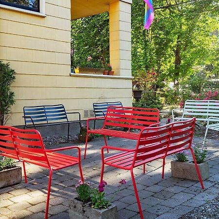 Charming 1Bd Suite In Capitol Hill - Foxglove Inn Seattle Bagian luar foto