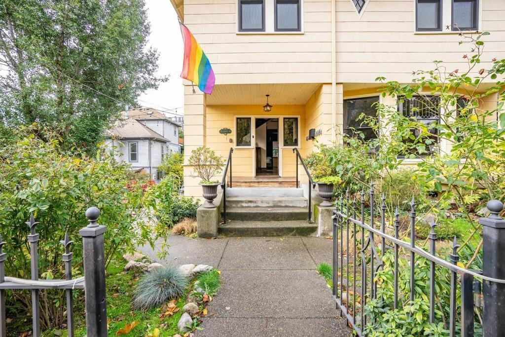 Charming 1Bd Suite In Capitol Hill - Foxglove Inn Seattle Bagian luar foto