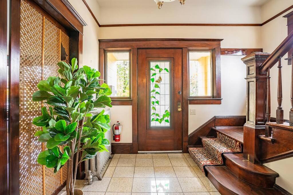 Charming 1Bd Suite In Capitol Hill - Foxglove Inn Seattle Bagian luar foto