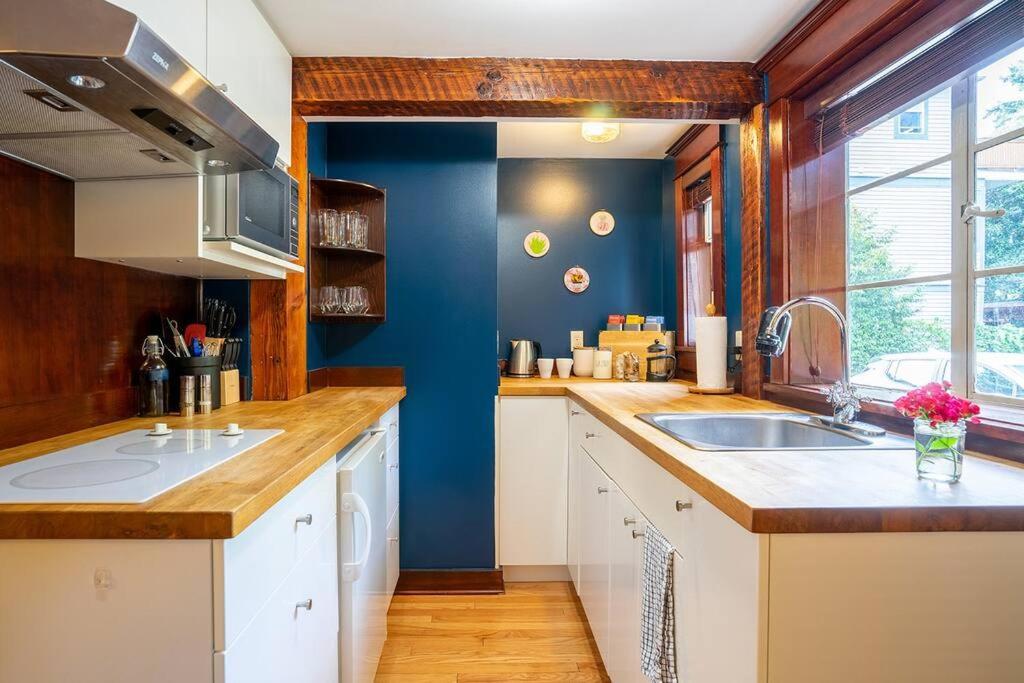 Charming 1Bd Suite In Capitol Hill - Foxglove Inn Seattle Bagian luar foto