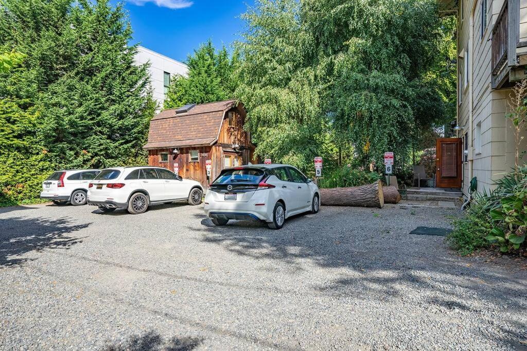 Charming 1Bd Suite In Capitol Hill - Foxglove Inn Seattle Bagian luar foto