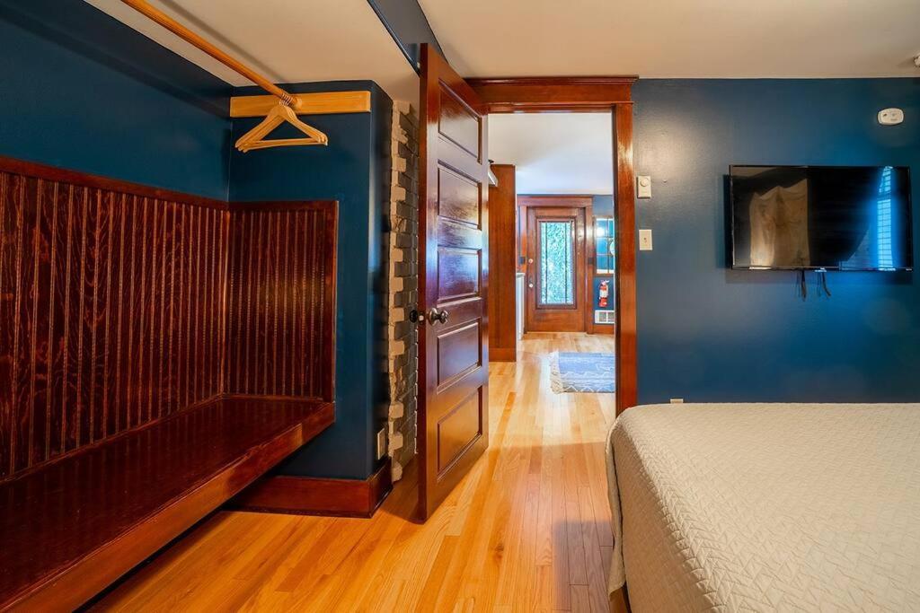 Charming 1Bd Suite In Capitol Hill - Foxglove Inn Seattle Bagian luar foto